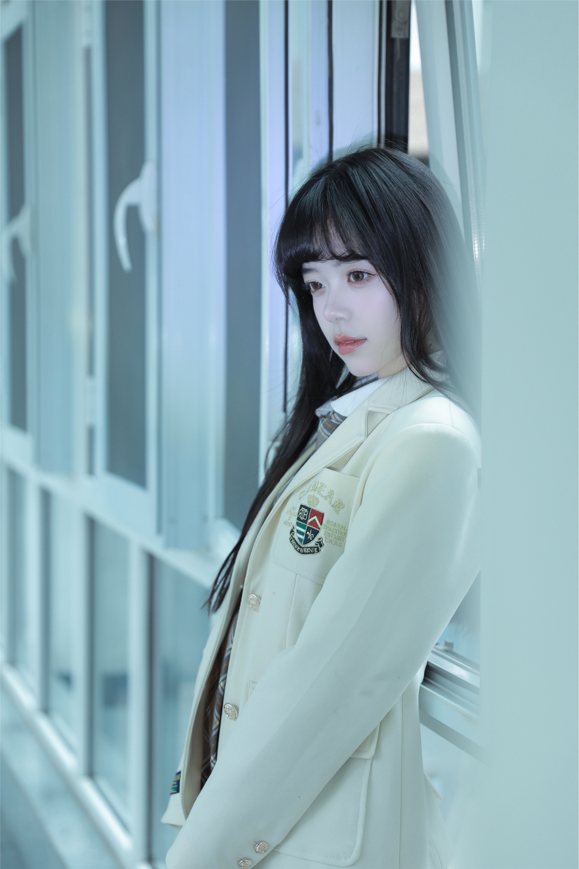 YITUYU艺图语 2025.01.04 楼梯间 姜见过